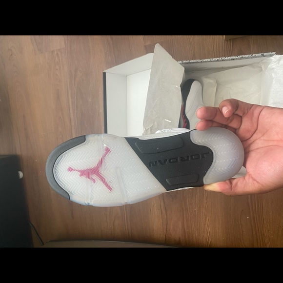 Jordan 5s 6.5 - Picture 3 of 6